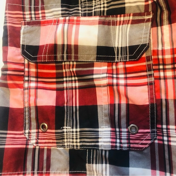 Mens 2X Red Tartan Cargo Swim Board Shorts Mesh Liner - Picture 3 of 7